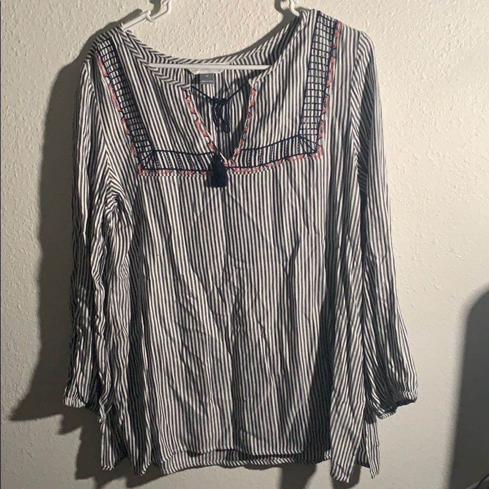 Old navy blouse